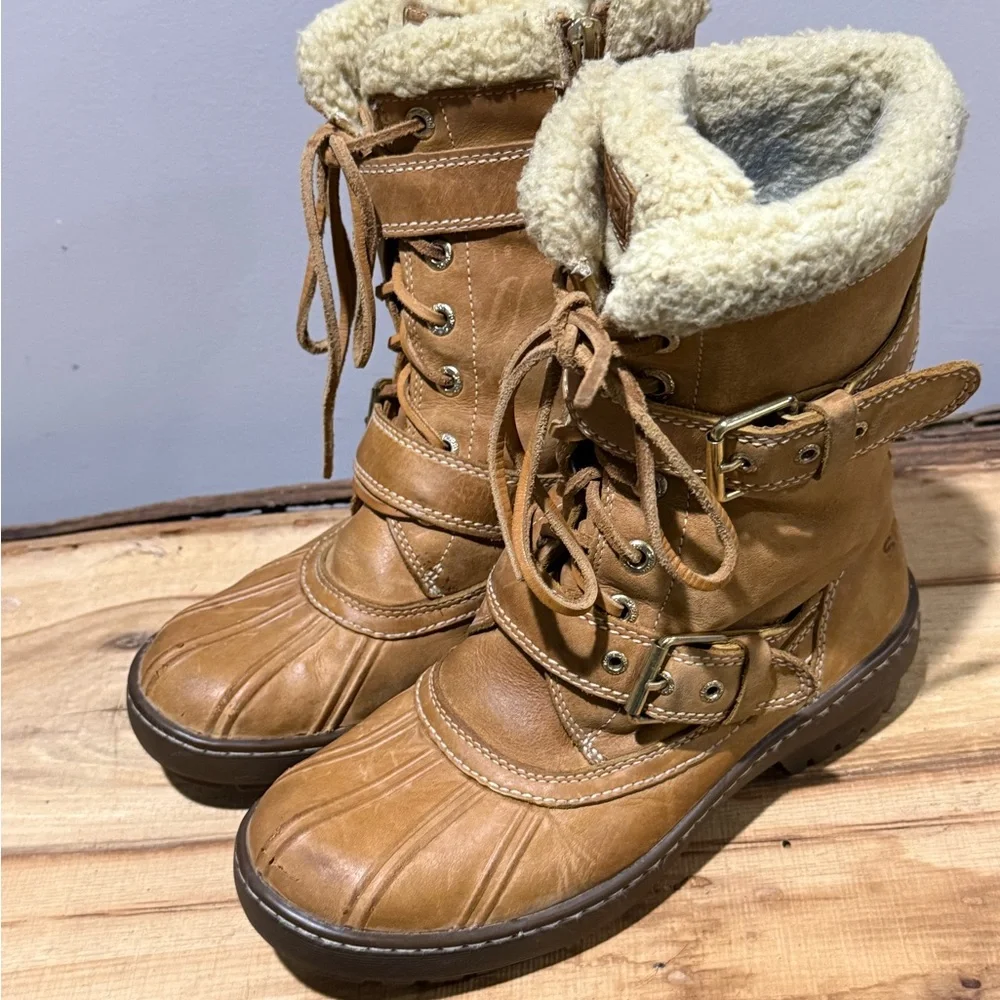 Sperry Saltwater‎ Leather Duck Boot Faux Fur Cuff Size 7 A38